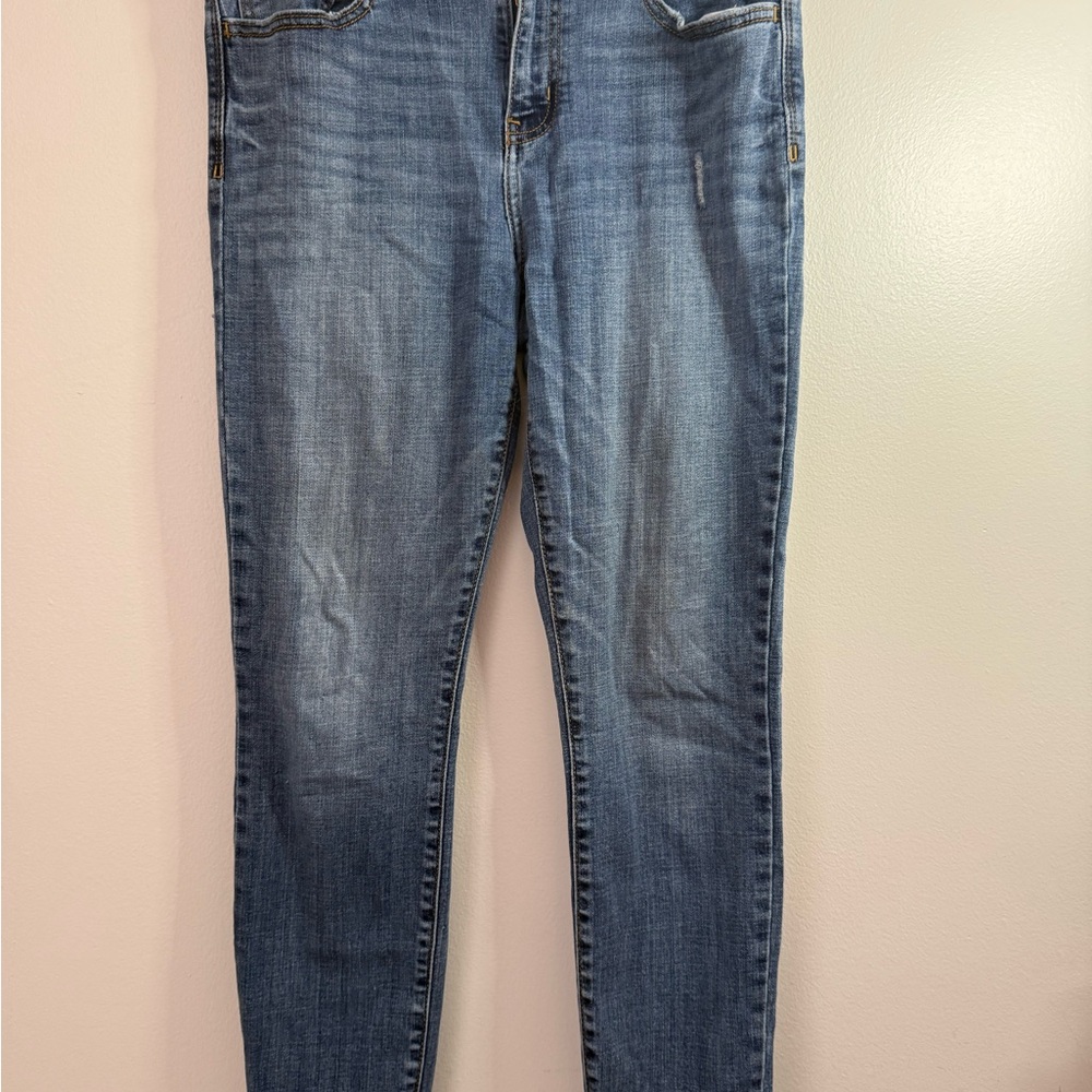 Studio Women's Light Blue Skinny Jeans